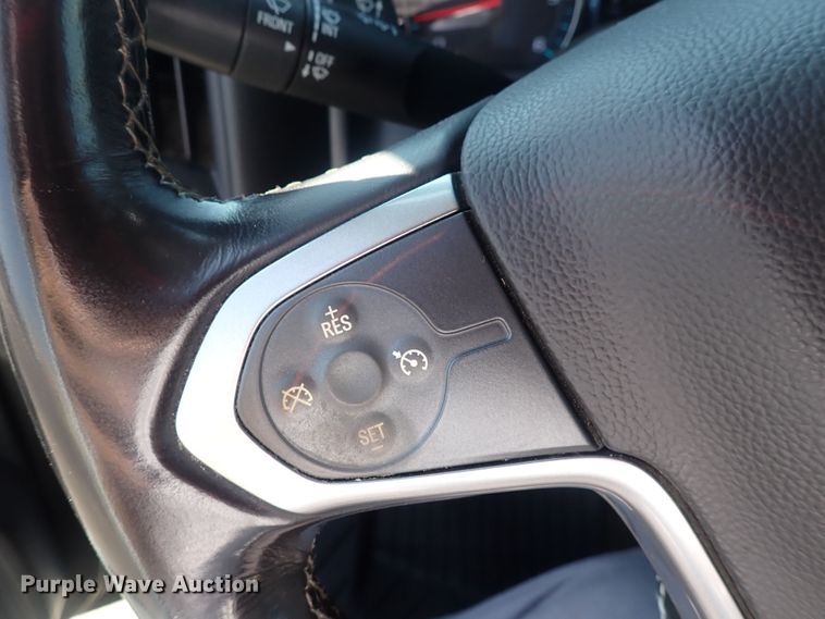 image for item DQ2882 2018 Chevrolet Silverado 1500  Crew Cab pickup truck