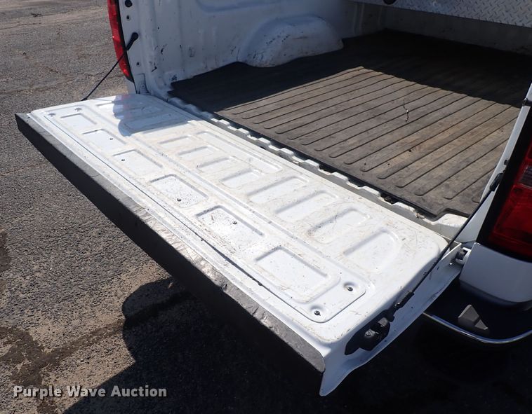 image for item DQ2882 2018 Chevrolet Silverado 1500  Crew Cab pickup truck