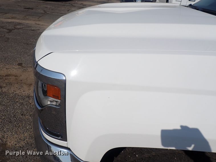 image for item DQ2882 2018 Chevrolet Silverado 1500  Crew Cab pickup truck