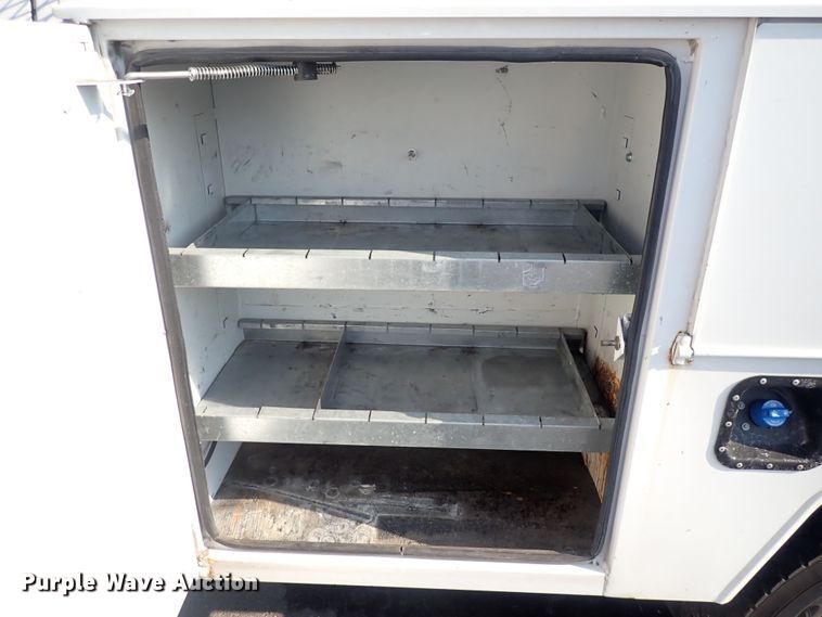 image for item DQ2884 2014 Ford F550 Super Duty  bucket truck