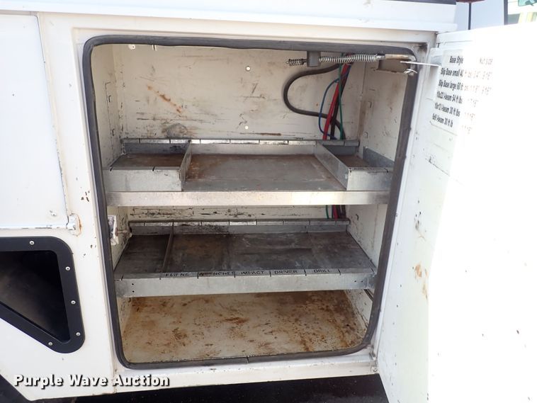 image for item DQ2884 2014 Ford F550 Super Duty  bucket truck