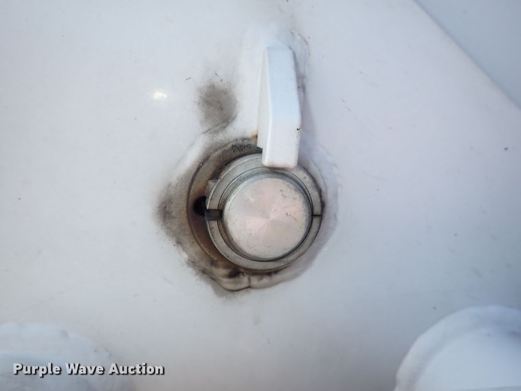 image for item DQ2884 2014 Ford F550 Super Duty  bucket truck