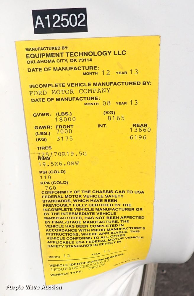 image for item DQ2884 2014 Ford F550 Super Duty  bucket truck