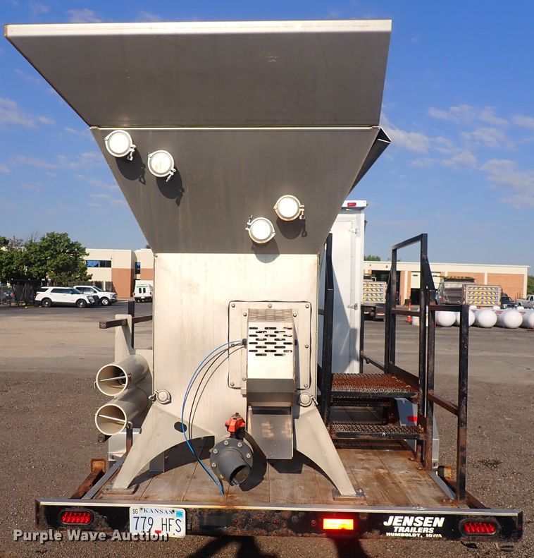 image for item DQ2894 2014 Jensen VS  brine maker trailer