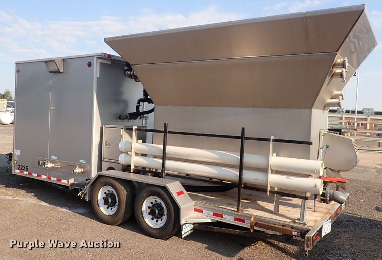 image for item DQ2894 2014 Jensen VS  brine maker trailer