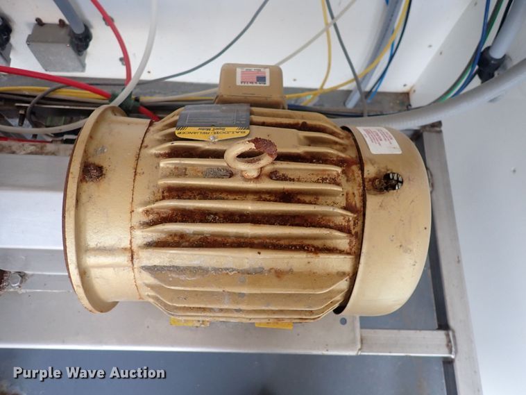 image for item DQ2894 2014 Jensen VS  brine maker trailer