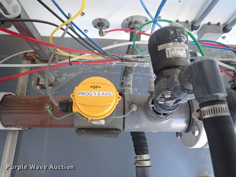 image for item DQ2894 2014 Jensen VS  brine maker trailer