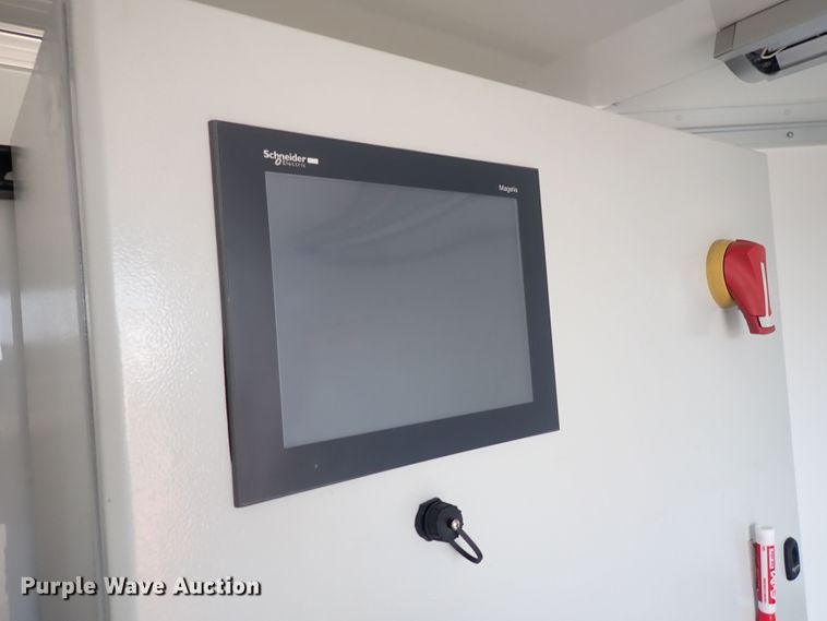 image for item DQ2894 2014 Jensen VS  brine maker trailer