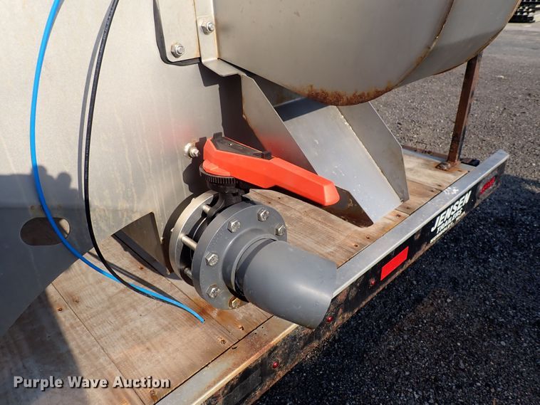 image for item DQ2894 2014 Jensen VS  brine maker trailer