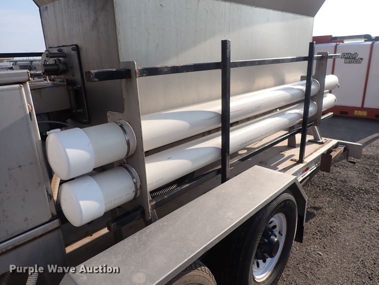 image for item DQ2894 2014 Jensen VS  brine maker trailer