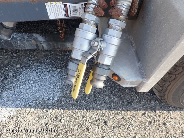 image for item DQ2894 2014 Jensen VS  brine maker trailer