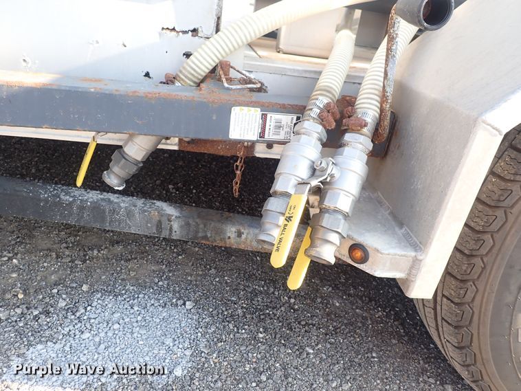 image for item DQ2894 2014 Jensen VS  brine maker trailer