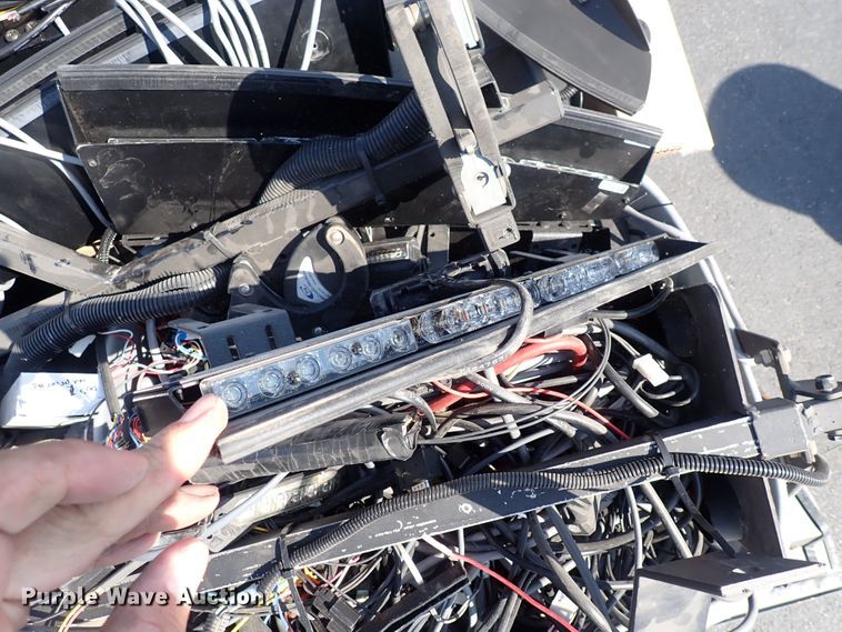 image for item IN9208 Automotive accessories