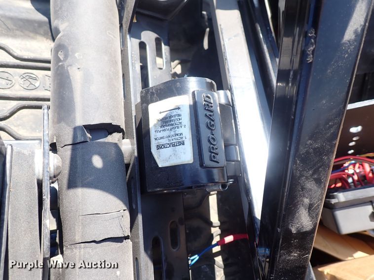 image for item IN9208 Automotive accessories