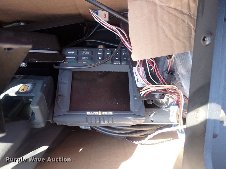 image for item IN9208 Automotive accessories