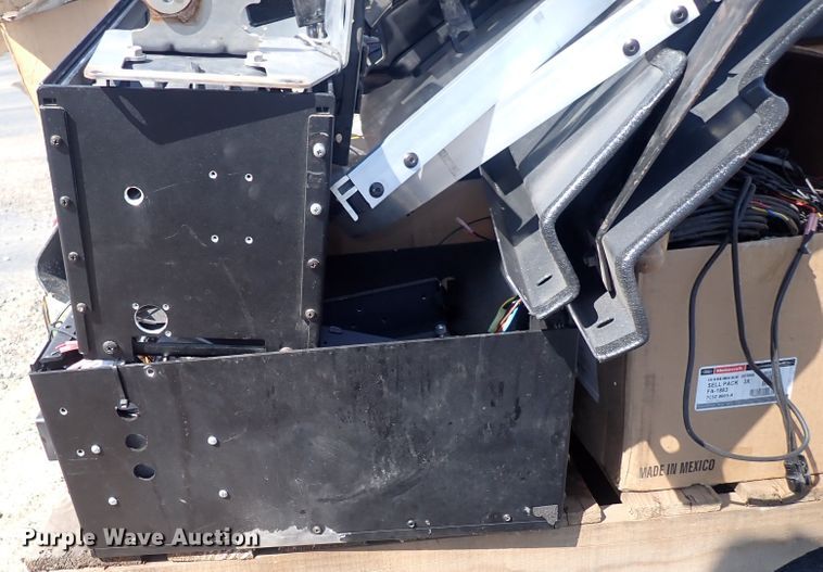 image for item IN9208 Automotive accessories