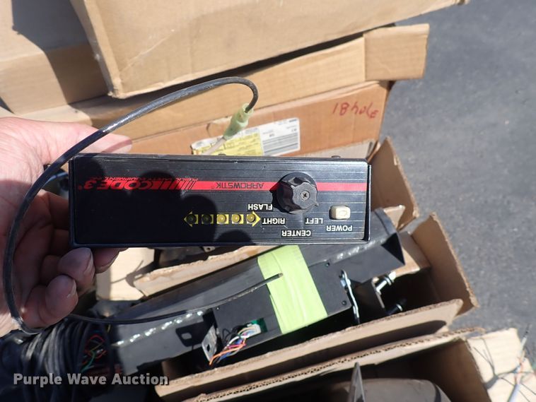 image for item IN9208 Automotive accessories