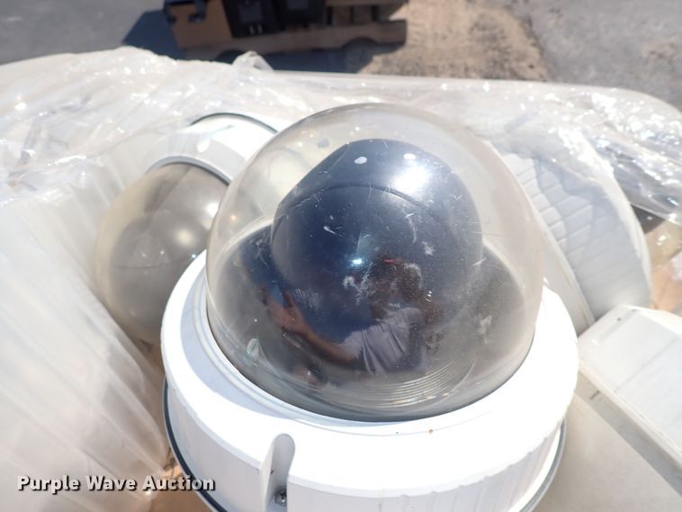 image for item IN9210 Approximately 15 Axis network cameras