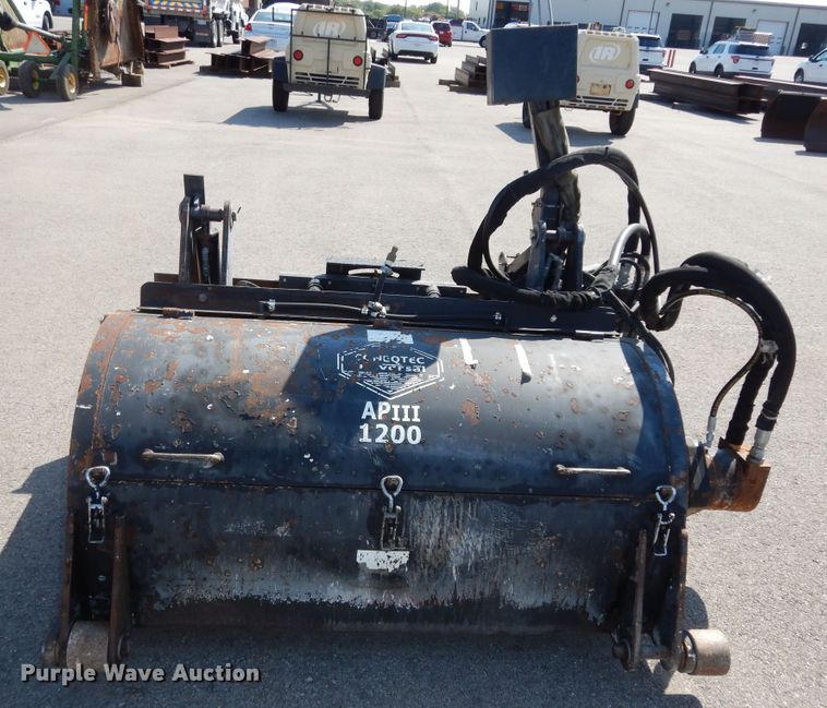 image for item LR9870 Coneqtec Universal APIII 1200  skid steer cold planer