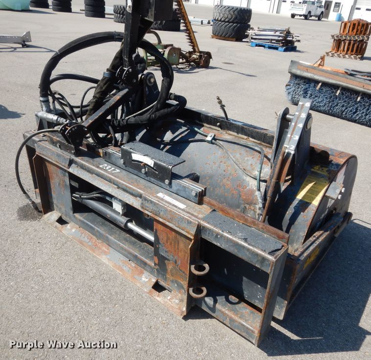 image for item LR9870 Coneqtec Universal APIII 1200  skid steer cold planer