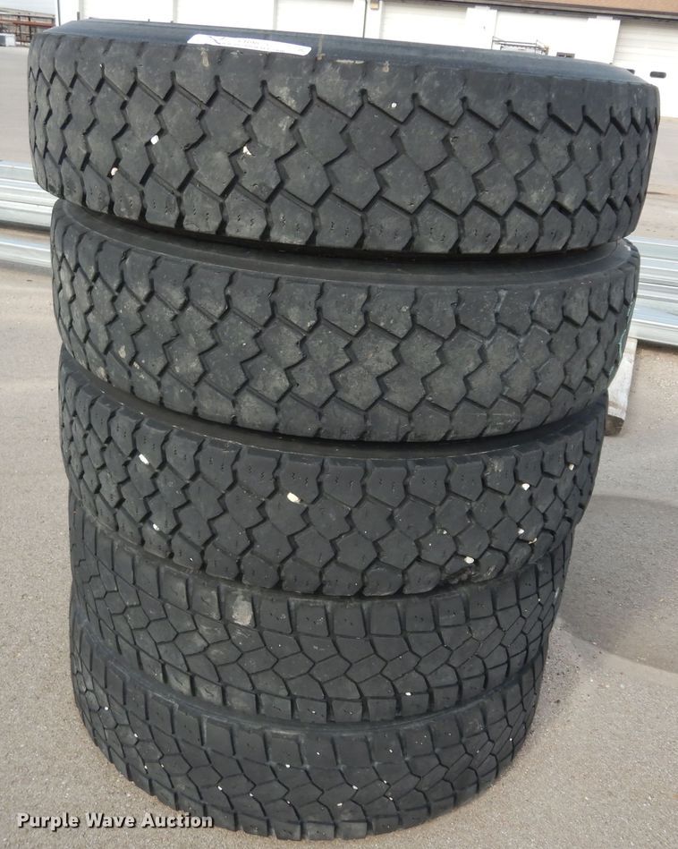 (5) Goodyear 11R22.5 tires in Topeka, KS Item LR9875 sold Purple Wave