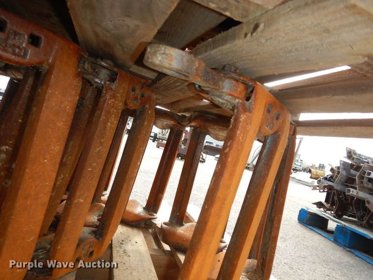 image for item LR9880 Grouser  12"W over the tire tracks