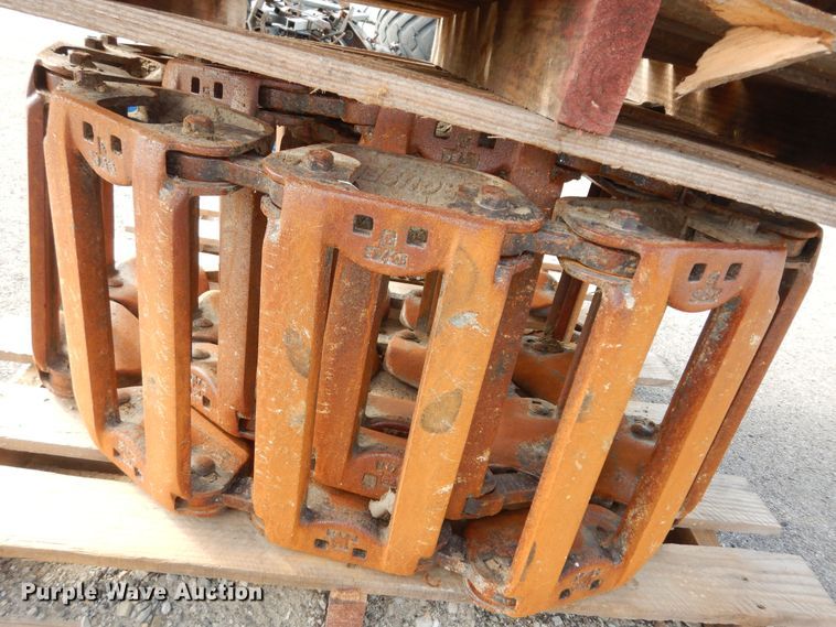 image for item LR9880 Grouser  12"W over the tire tracks