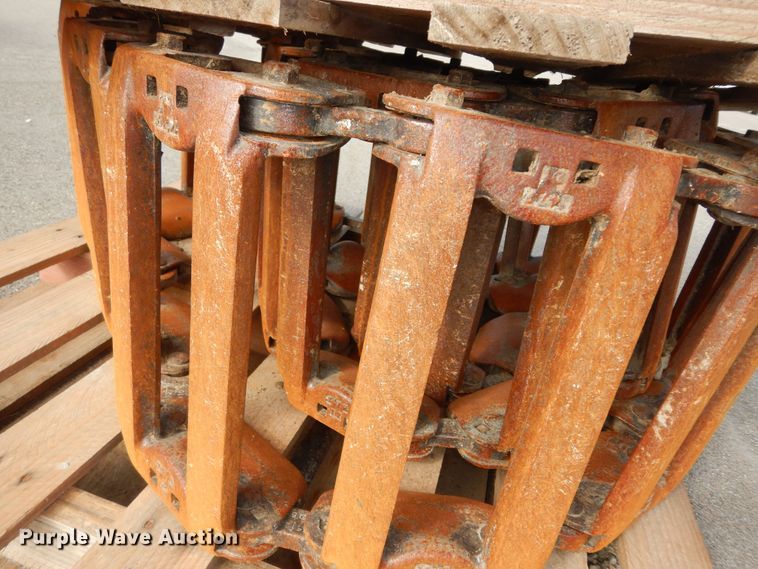 image for item LR9880 Grouser  12"W over the tire tracks