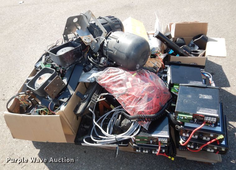 image for item LR9897 Automotive accessories