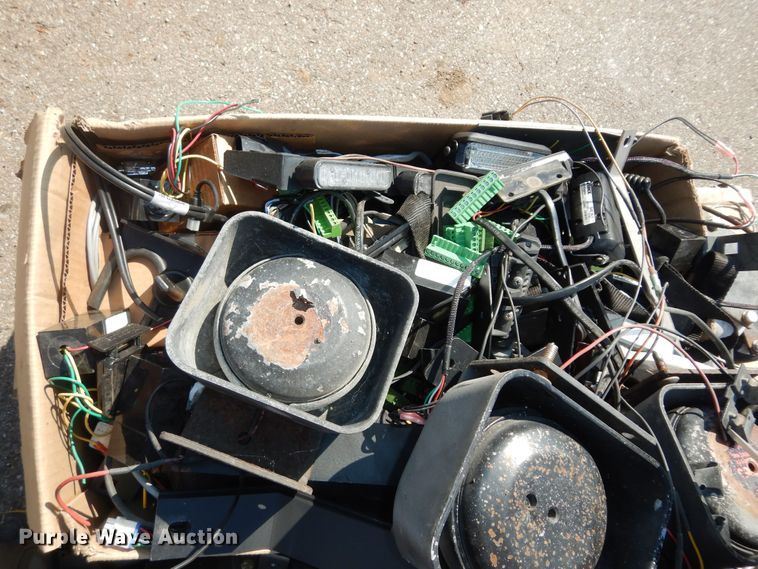 image for item LR9897 Automotive accessories