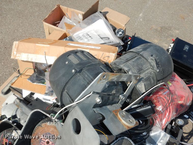 image for item LR9897 Automotive accessories