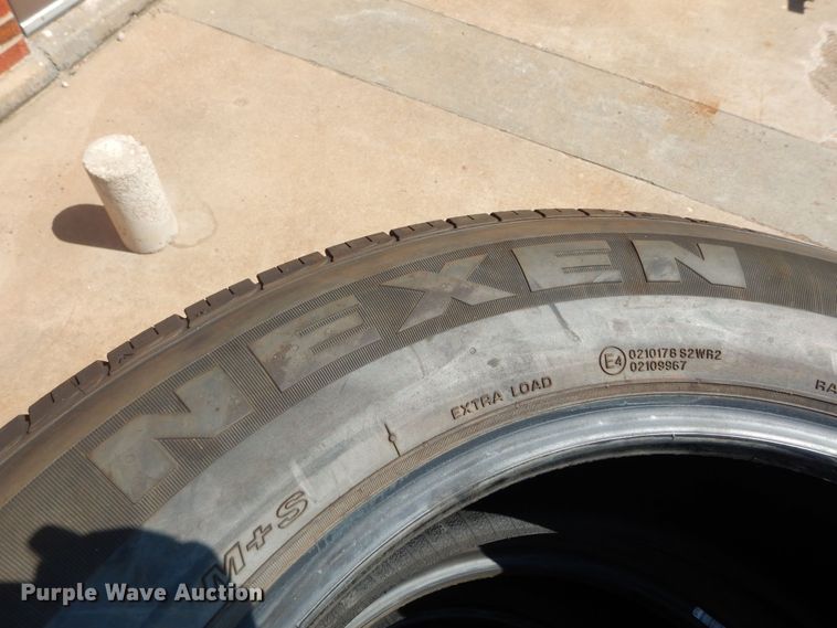 image for item LR9900 (5) Nexen 245/65R18 tires