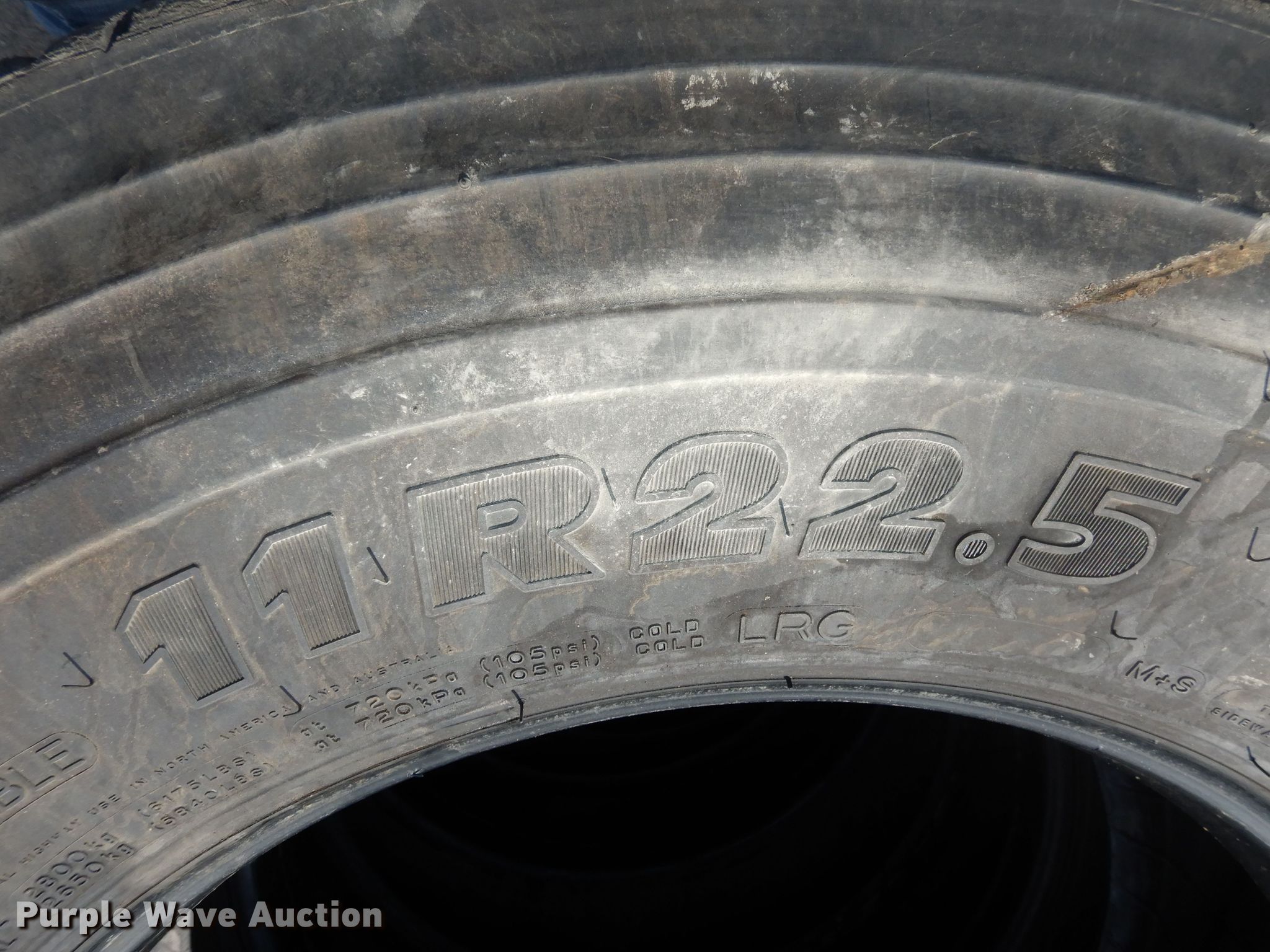 (4) Michelin 11R22.5 tires in Topeka, KS Item LR9898 sold Purple Wave
