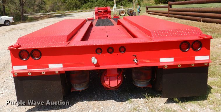 image for item DB7787 2005 Eager Beaver  lowboy equipment trailer
