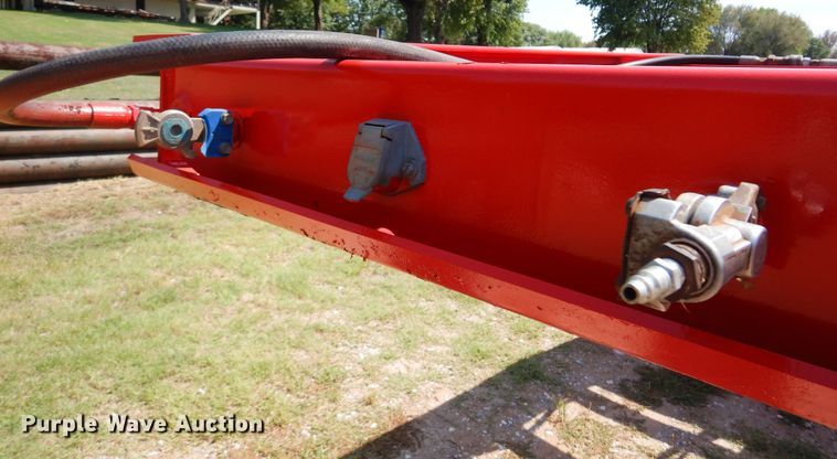 image for item DB7787 2005 Eager Beaver  lowboy equipment trailer