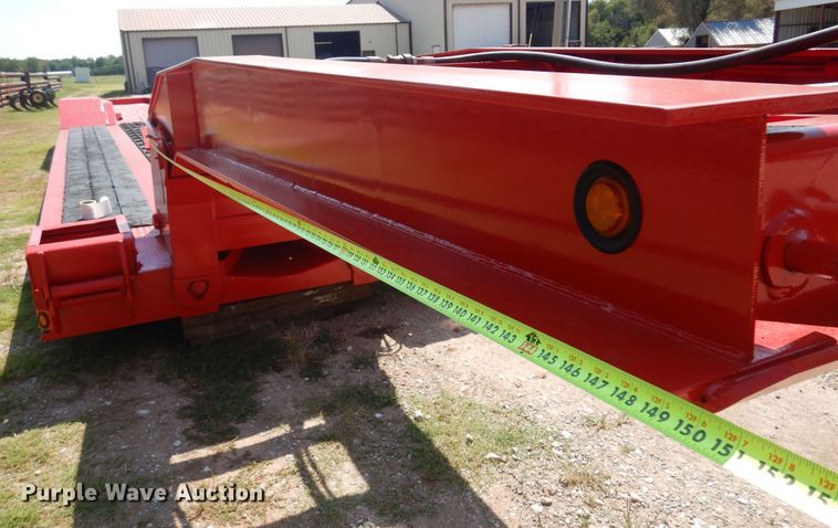 image for item DB7787 2005 Eager Beaver  lowboy equipment trailer