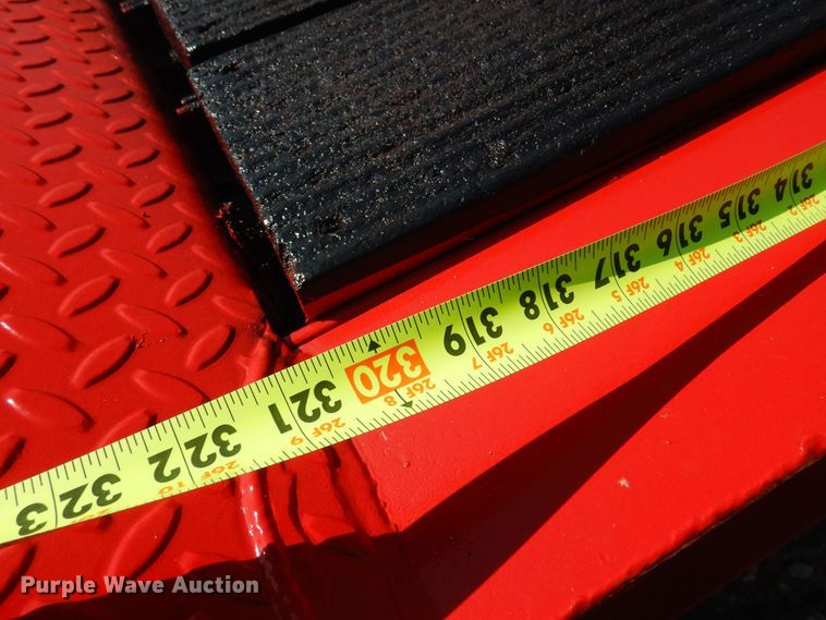 image for item DB7787 2005 Eager Beaver  lowboy equipment trailer