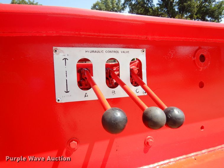 image for item DB7787 2005 Eager Beaver  lowboy equipment trailer