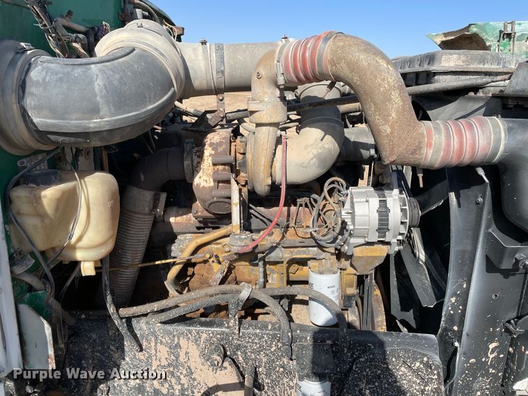 image for item DJ5118 1996 Peterbilt 357  semi truck