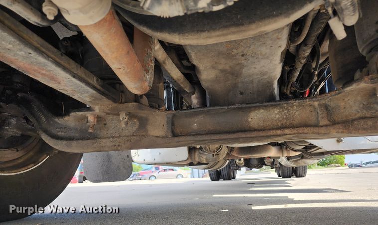 image for item DL6688 2015 Peterbilt 389  semi truck