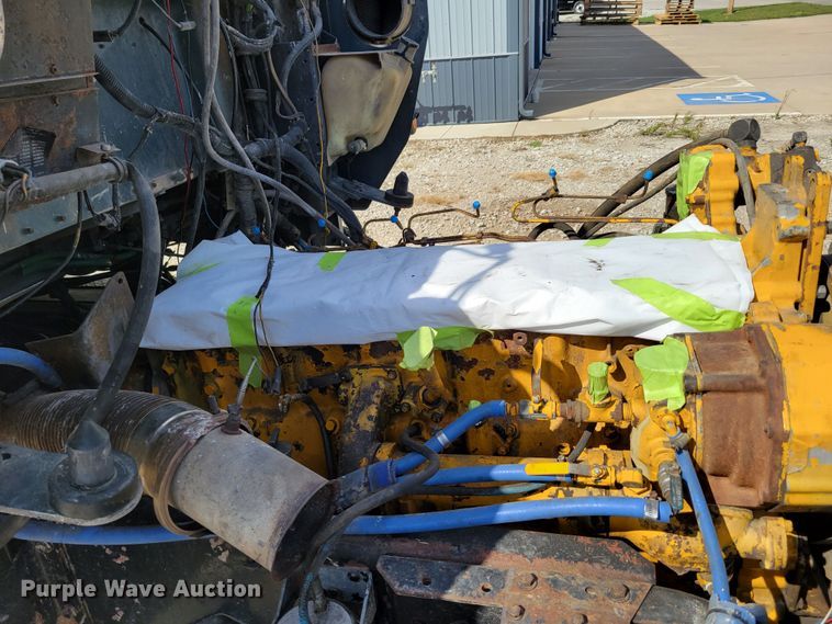 image for item DM2477 1988 Kenworth W900B  semi truck