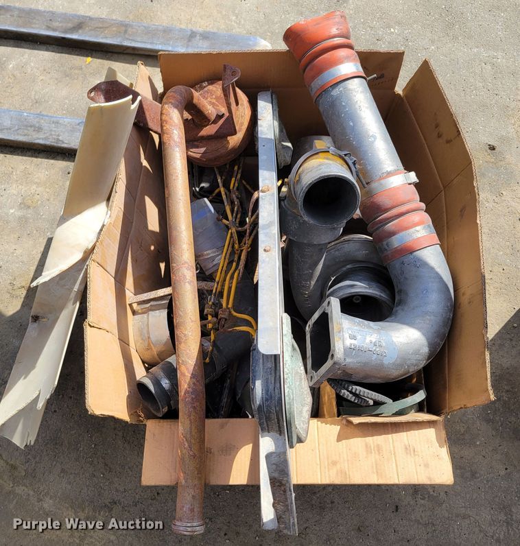 image for item DM2477 1988 Kenworth W900B  semi truck