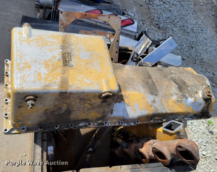 image for item DM2477 1988 Kenworth W900B  semi truck