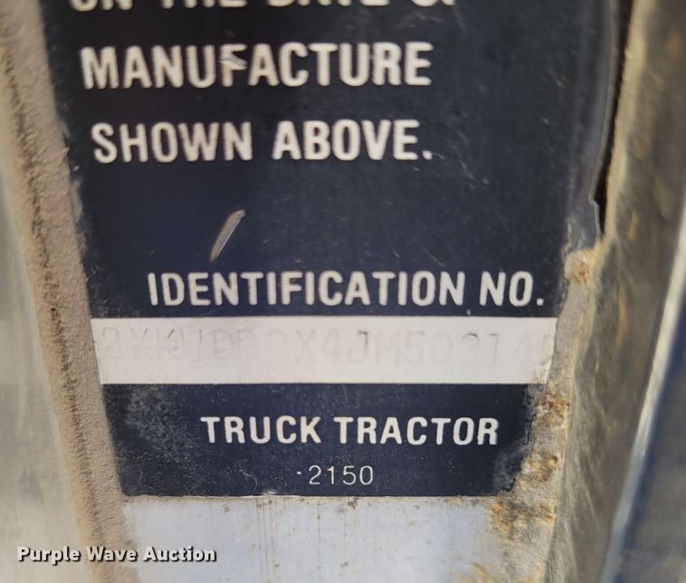 image for item DM2477 1988 Kenworth W900B  semi truck