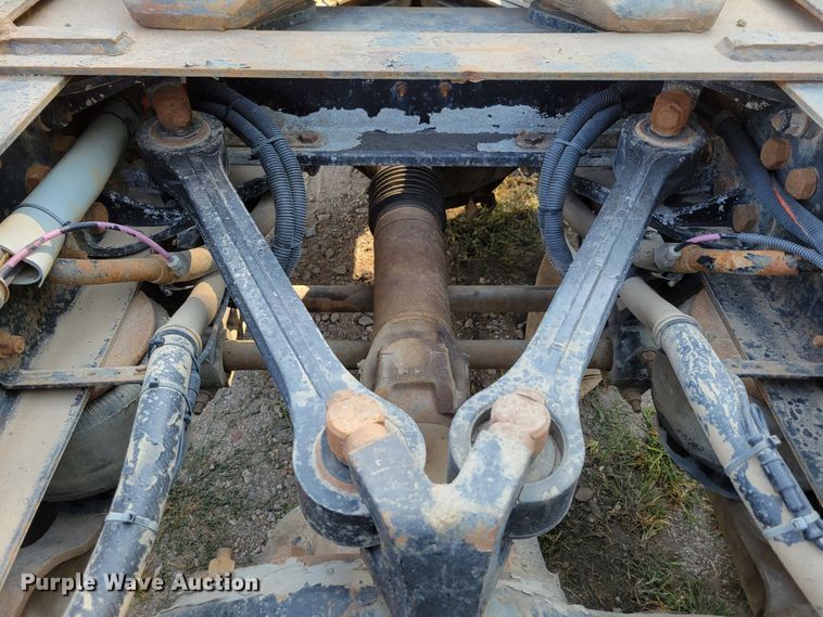 image for item DM8031 2001 Kenworth T800  semi truck