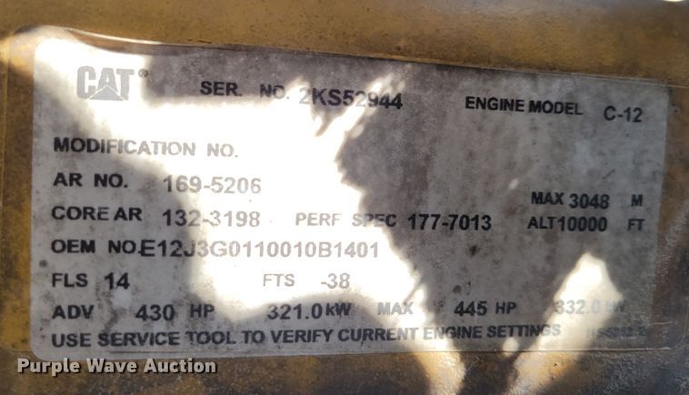 image for item DM8031 2001 Kenworth T800  semi truck