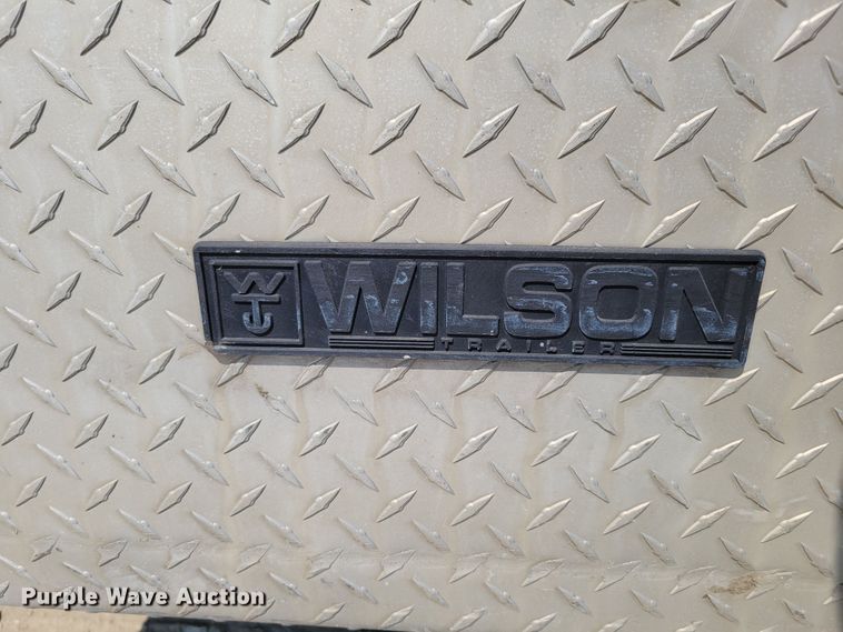 image for item DM8040 2002 Wilson PSDCL-311  livestock trailer