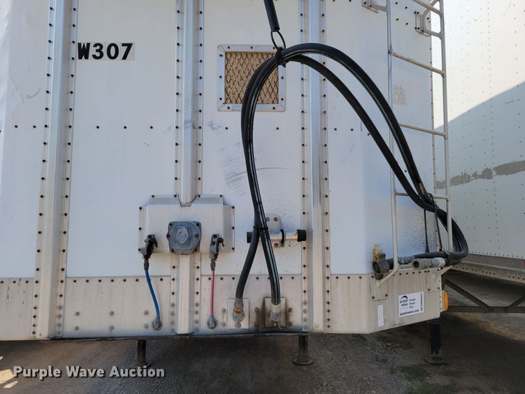 image for item DM8041 2002 Guthrie Wilkins TR  walking floor trailer