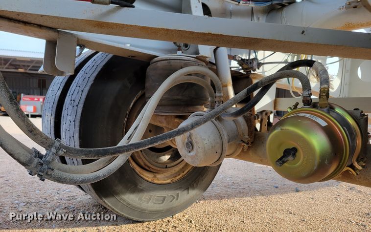 image for item DM8042 2007 SiDump'r  side dump trailer