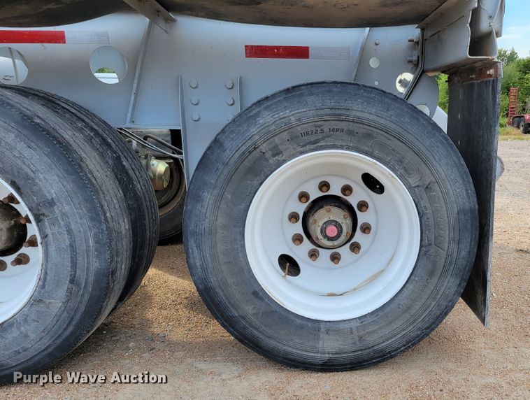 image for item DM8042 2007 SiDump'r  side dump trailer